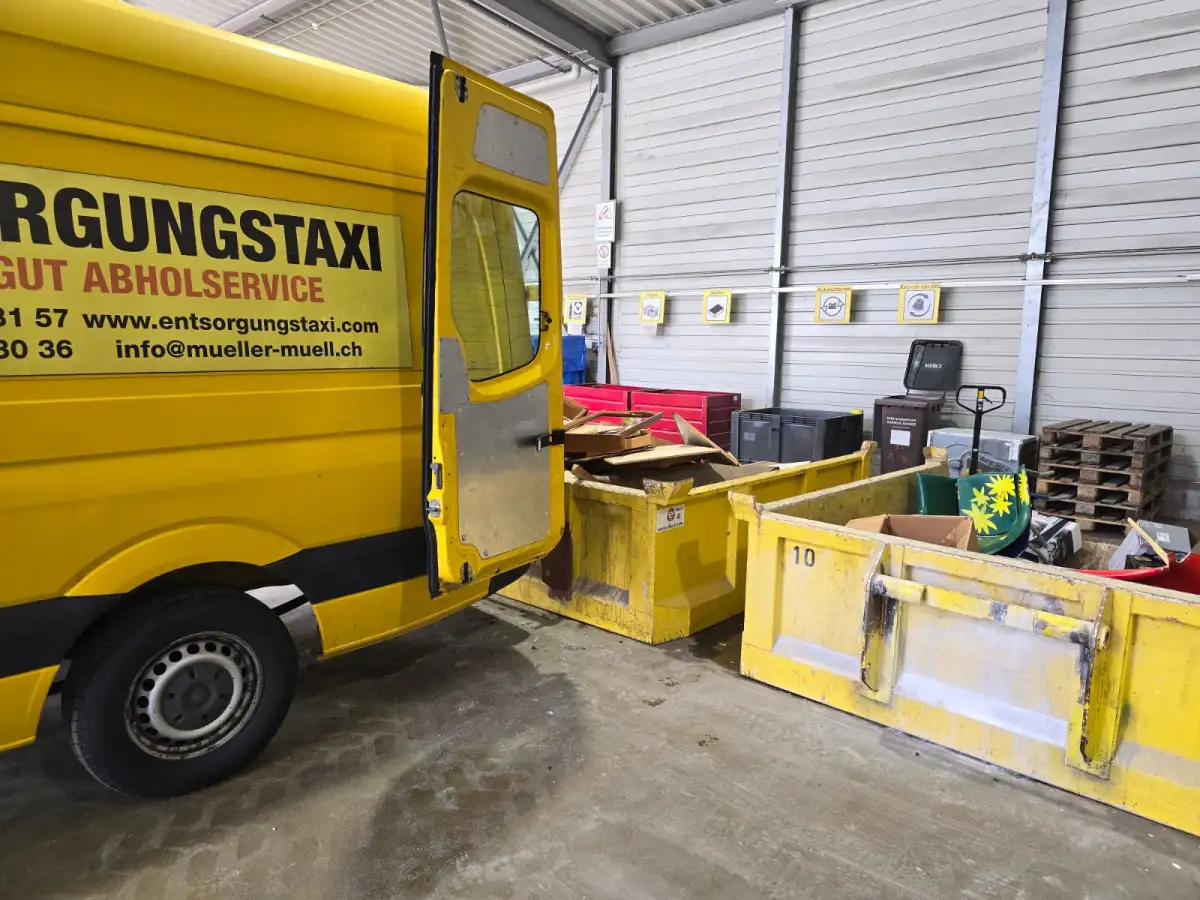 Hausräumung in Hedingen ZH - Müller Müll Entsorgungsservice hilft!