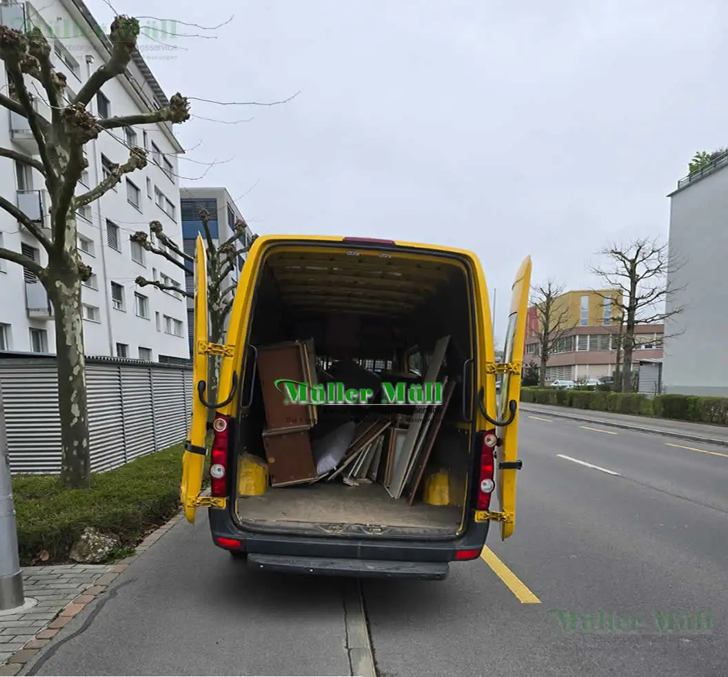 Wohnungsräumung in Rotkreuz Schöngrund - Schnell & Professionell | Müller Müll